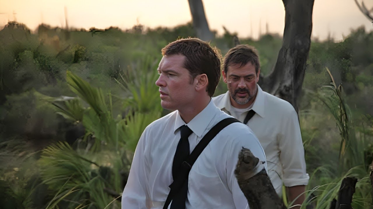 عن قصة حقيقية لمحققين بيلاقوا اكتر من جـ/ـثـة في الحقول وبيدورا علي القـا/تـل / ملخص فيلم