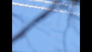 Space Debris vs Aircraft close miss 01/31/2022 Tampa Florida Nikon Coolpix 1000 Aerospace
