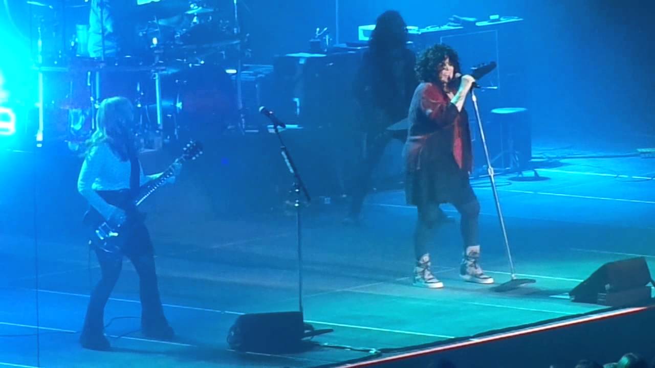 Watch Barracuda - Heart Concert on YouTube Watch Barracuda - Heart Concert on YouTube