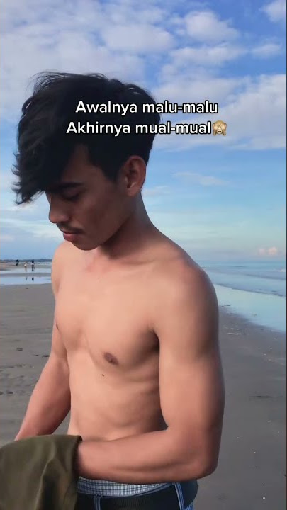 jangan malu nanti mau #shorts #cowokindonesia #rotisobekcowok #sixpack #tiktok #asianboy