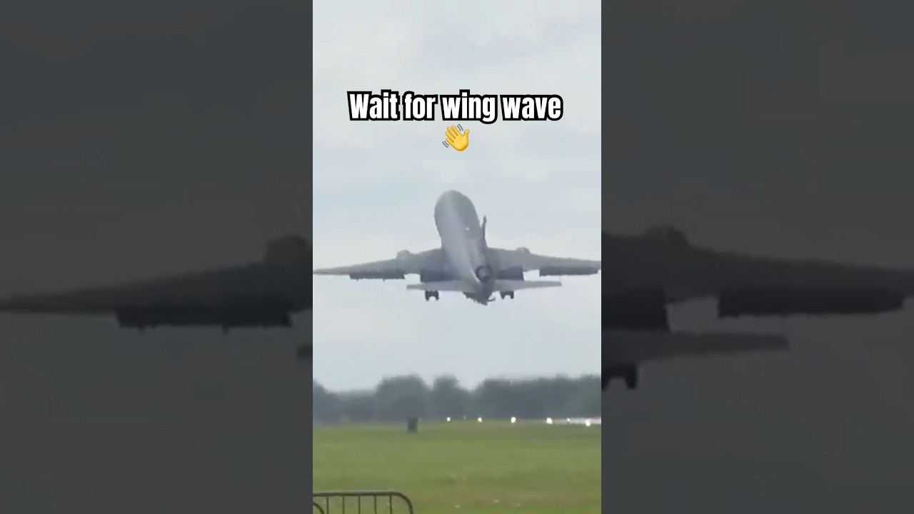 KC-10 Wing Wave Takeoff Departure RIAT 2024 