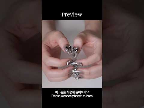 Long Nails Tapping & Scratching #asmr #nailasmr #longnails