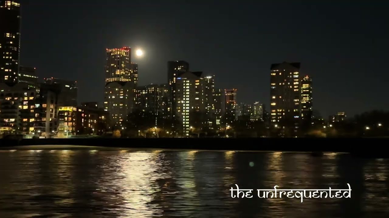London By Night By Boat On River Thames: London: England UK 🇬🇧 
