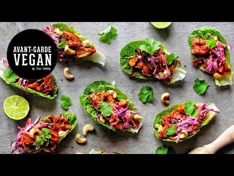 Vegan BBQ Jackfruit Sliders With Slaw