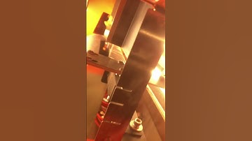 The color sorter separates blue fragments from plastic shards #machine  #ricecolorsortermachine