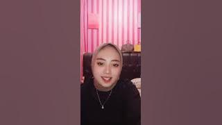 Della Aprilia live hot