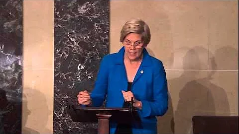 Sen. Elizabeth Warren calls for vote on student loan refinancing