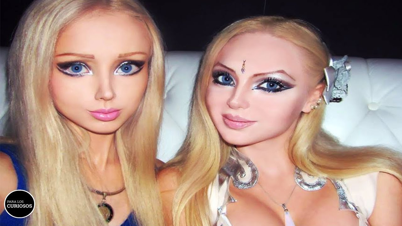 Conoce La De La Barbie Humana - YouTube