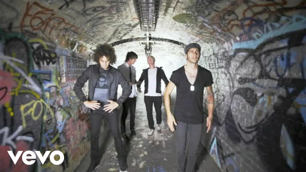 Gyroscope - Baby, I’m Gettin’ Better (Official Video) akkorde