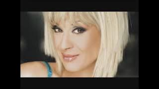 Тони Дачева-Подбрано за маса🥃