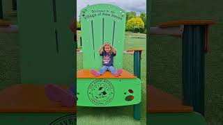 big chair. #funny
