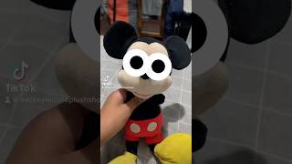 The Origin Of Mickey’s Giant Shocked Eyes (Also Please Don’t Click The Sound)