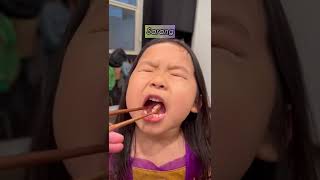 Download Lagu Guess the KitKat flavor (ft. @TheCrunchBros) MP3