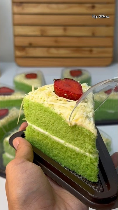 Cara bikin bolu pandan kukus yang lembut mudah tanpa ribet.. tungguin resepnya ya 🥰