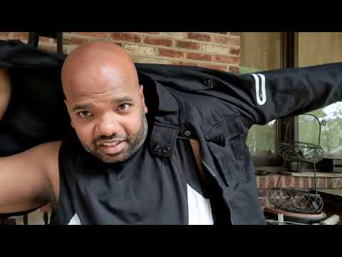 Unboxing the CASTLE jacket