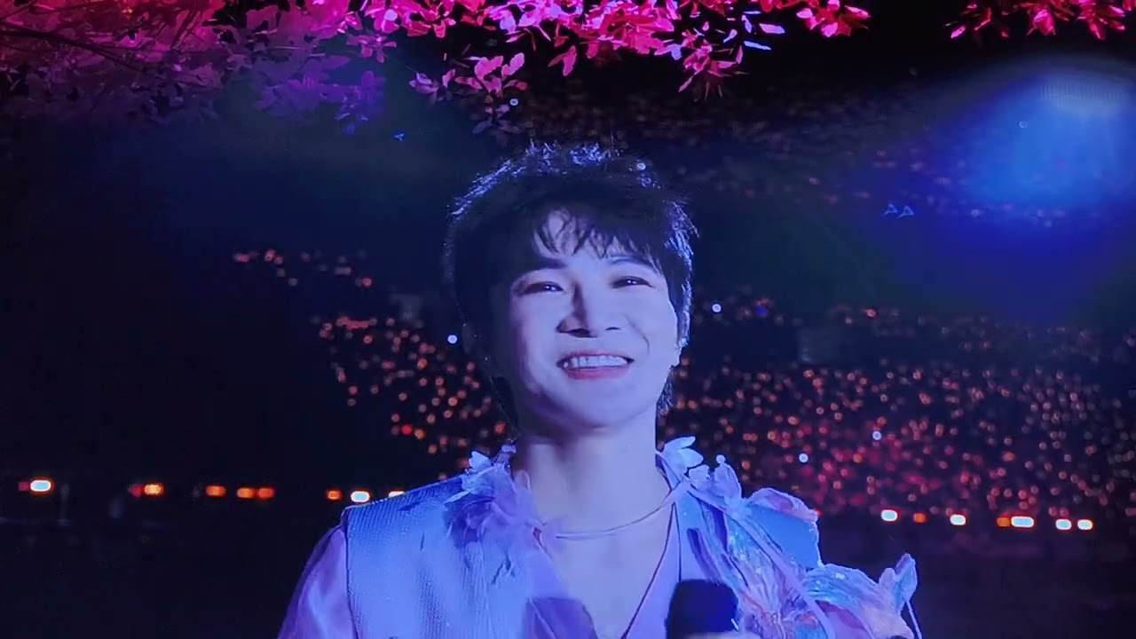 周深ZhouShen《深深的》福州 故乡的云+水中间+小美满+邓丽君组曲