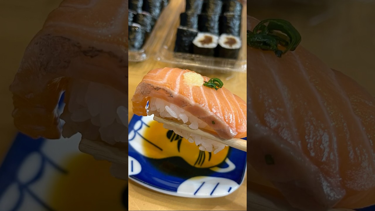 Ужин в японской семье. Суши из магазина возле дома 🍣