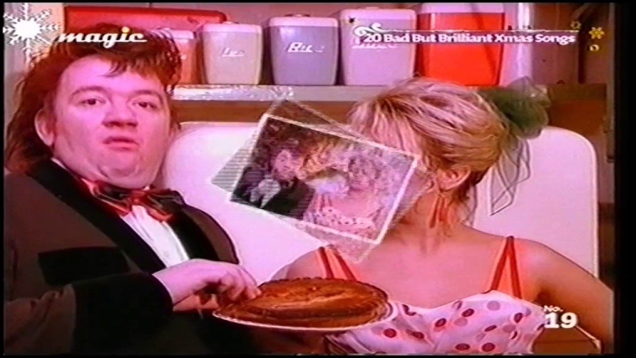 Mel And Kim Rockin Around The Christmas Tree