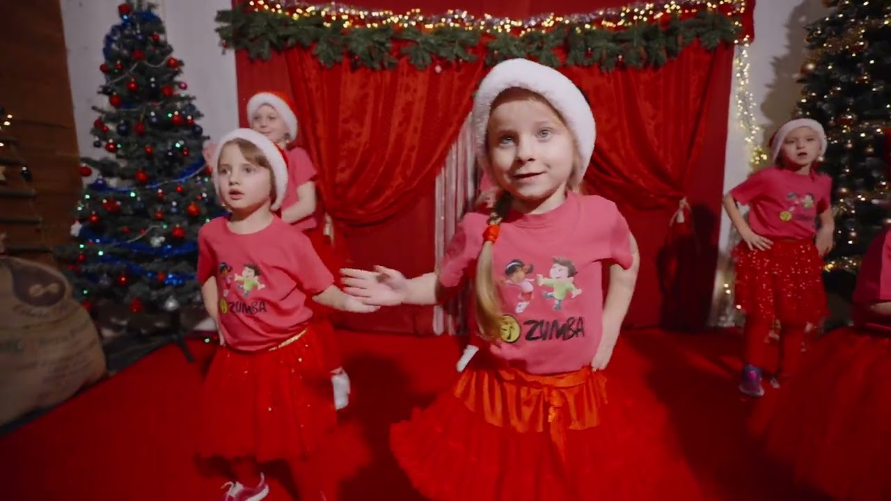 Zumba® kids s Aďkou  - Miro Jaroš - Vo vianočnej pekárni