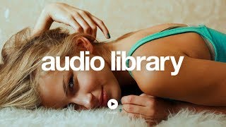 Smile (feat. Kasey Andre) – Joakim Karud (No Copyright Music)