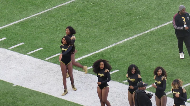 Mighty Marching Hornets | Halftime Show | MMH Alumni Band & Dancers | Turkey Day Classic| 2019 |