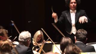 Brahms - Hungarian Dance No. 1 (Gustavo Dudamel)