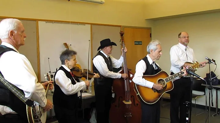 Umpqua Valley Bluegrass Band - "The Little White C...