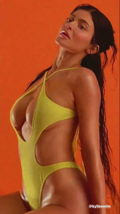 Nude Yoga yoga class 60 minutes yoga classes for beginners