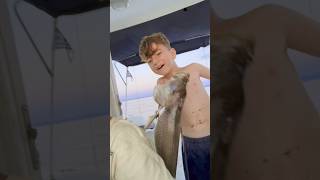 Τα είπε όλα τα μυστικά 🤣🤣 #fishing #nokidnofish #fish #ψάρεμα #howto #kids #familytime