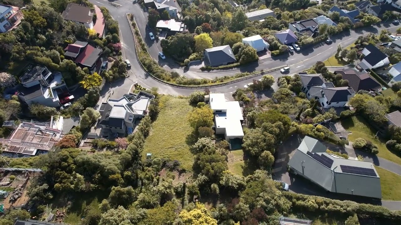 97 Cannon Hill Crescent, Mount Pleasant - Create Your Hillside Sanctuary