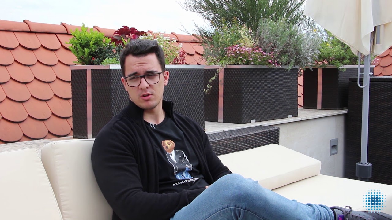 DE kommunikáció szak sikertörténetek: Prezenszki Alex