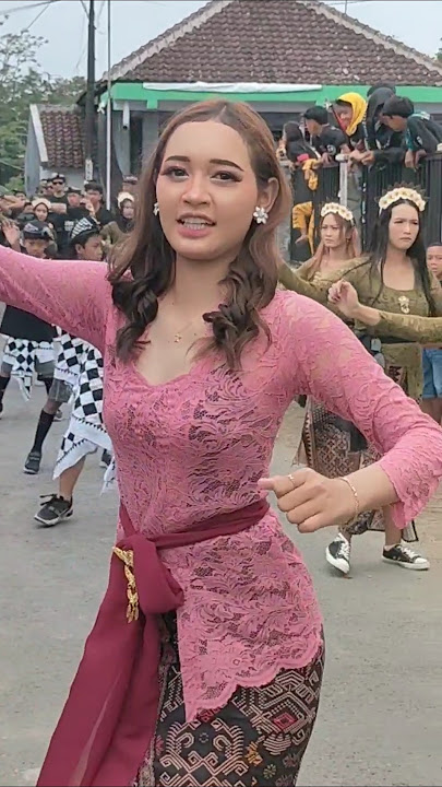Dj rindu aku rindu kamu,, kebaya pink #remix #music #dancevideo