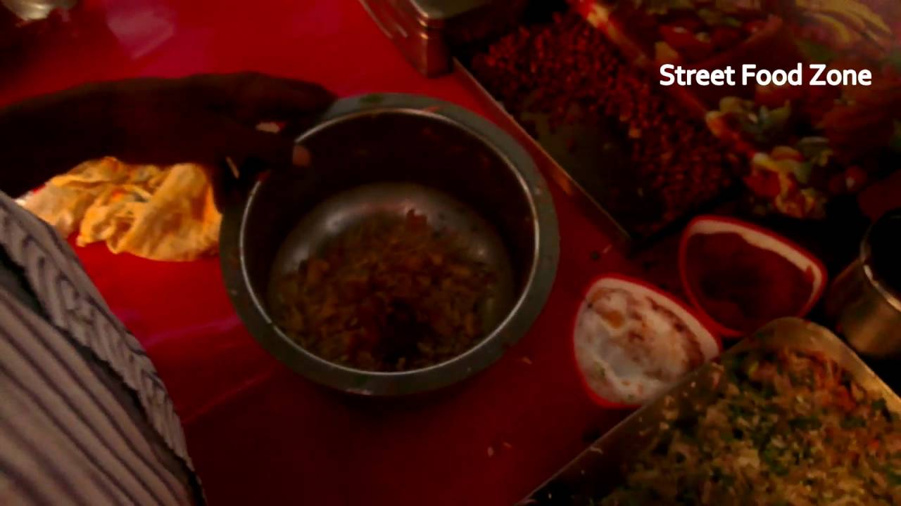 Tomato Bajji Making | Mirchi Bandi | South Indian Street Food | Street Food Zone
