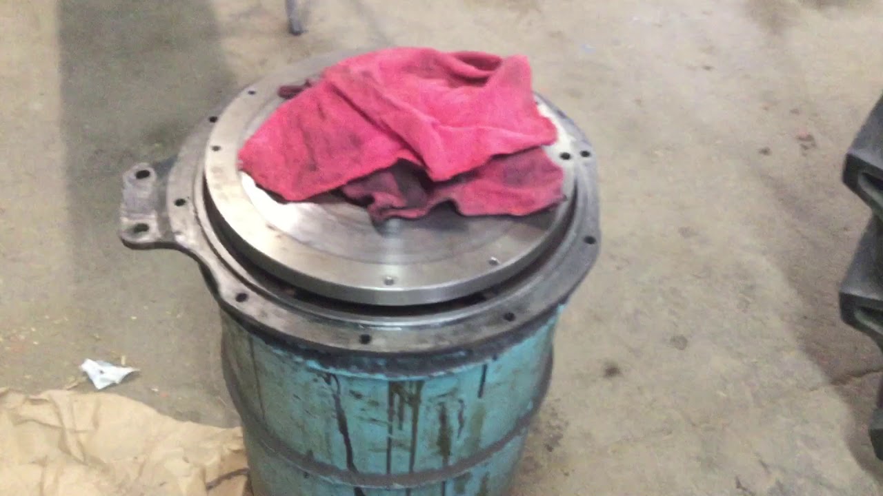 Gleaner "F" Transmission Clutch change