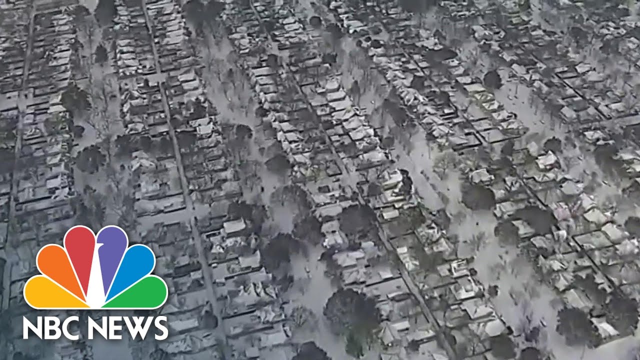 How Texans Are Dealing With Outrageous Power Bills After Freezing Weather Subsides | NBC News NOW