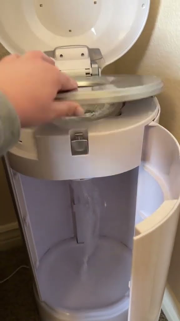 Amazon Baby Must Haves Munchkin UV Diaper Pail YouTube Amazon Baby Must Haves Munchkin UV Diaper Pail YouTube