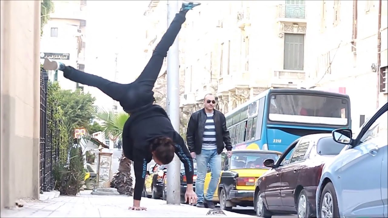 LITERALLY  STREET WORKOUT EVERYWHERE  /   كالستنكس كما يجب ان تكون