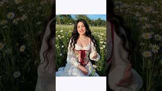 Сияющая кожа натуральный ыми маслами .Персиковое, гранатовое масло и роза