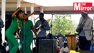 Jonah Moyo performs “Solo naMutsai”  at Great Zimbabwe University 17th Graduation
