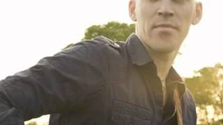 Video thumbnail of "Tyrone Wells - Run Away With Me"