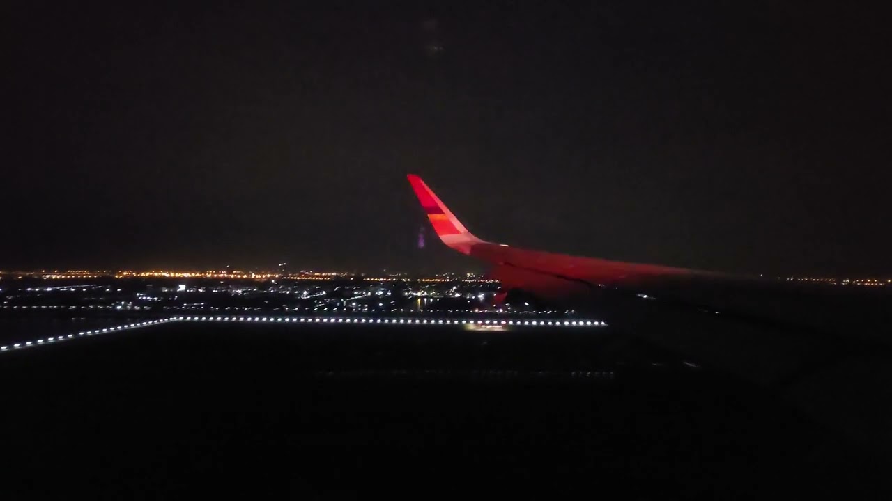 Beautiful Night Descent into Bangkok 🇹🇭 | Suvarnabhumi Airport Landing from DAC