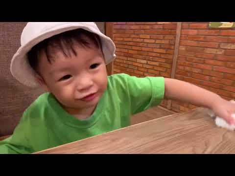 Cuối tuần mẹ đi spa cùng con trai và bất ngờ phát hiện điều đặc biệt