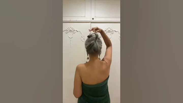 Kama Sutra and untying your hair to make love - Se...