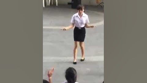 Điệu nhảy giật giải hài hước buồn cười không ngậm được mồm