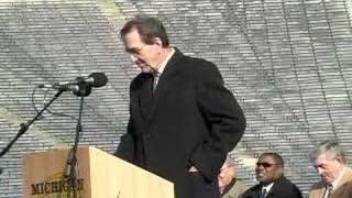 Ann Arbor News: Lloyd Carr speaks at Schembechler memorial