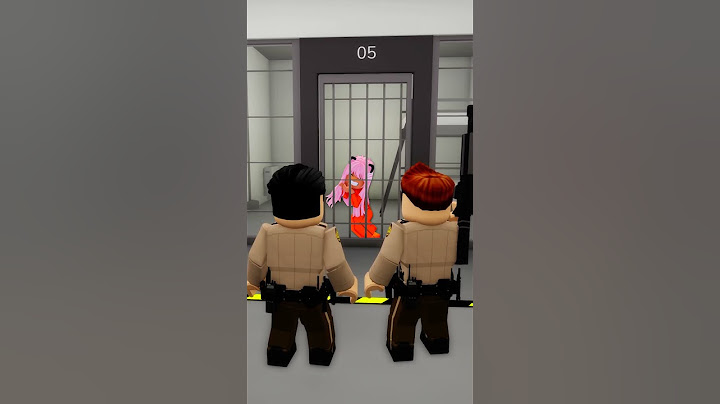 how to escape from prison💃🤣#robloxshorts #roblox
