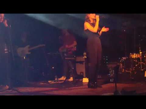 Yvonne Catterfeld - Irgendwas (Hamburg, 22.03.2017)