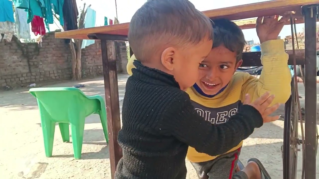 Yuvi Naman ki Masti #vlogs #vlogging #youtube #youtubeshorts #tranding #viralvideo #like #funny 