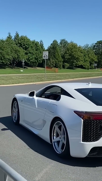 LEXUS LFA ACCELERATION!! AMAZING V10 SOUND!! #yamaha #f1 #shorts