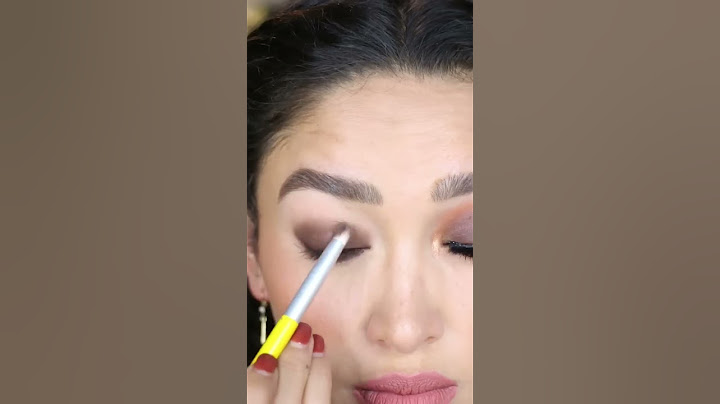 Pareces panda 🐼 cada que te haces smokey eyes? Intenta estos ojos ahumados en color café 🤎